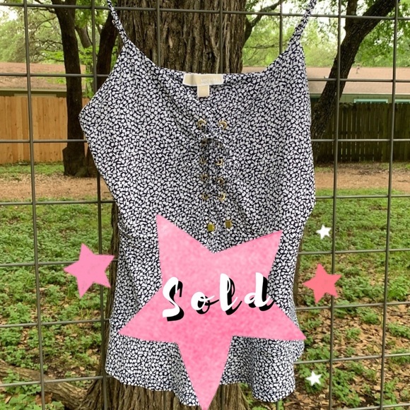 Michael Kors tie front tank - Picture 1 of 4